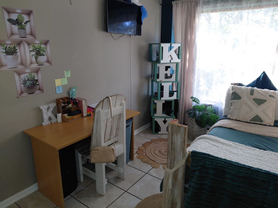 3 Bedroom Property for Sale in Strelitzia Park Eastern Cape